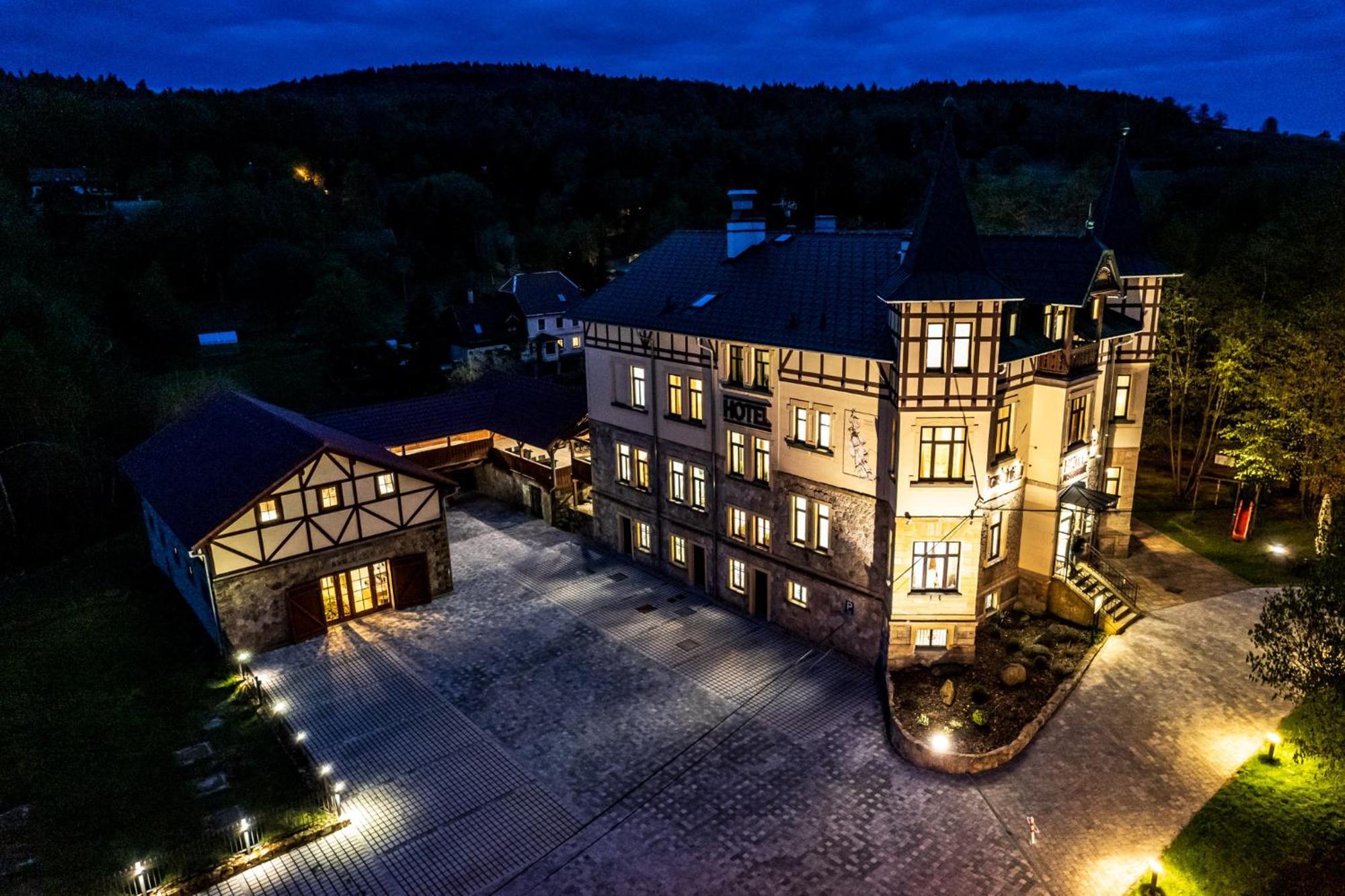 Hotel Svycarsky Dum Sneznik Eksteriør billede