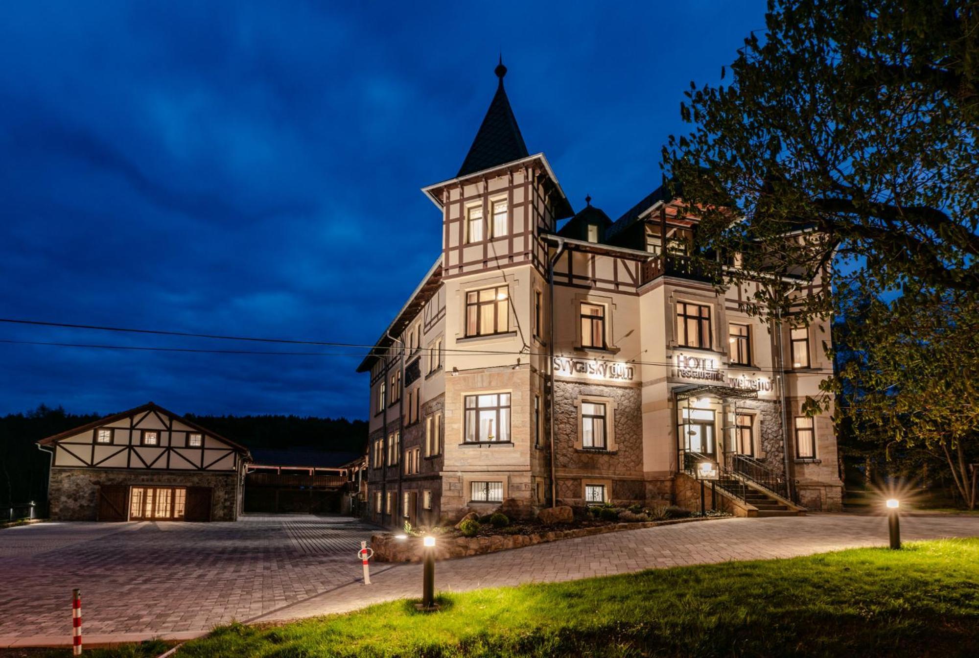 Hotel Svycarsky Dum Sneznik Eksteriør billede